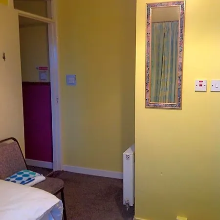 Hill View Buget Bed & Breakfast Silvermines