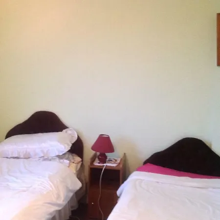 Hill View Buget Bed and Breakfast Silvermines